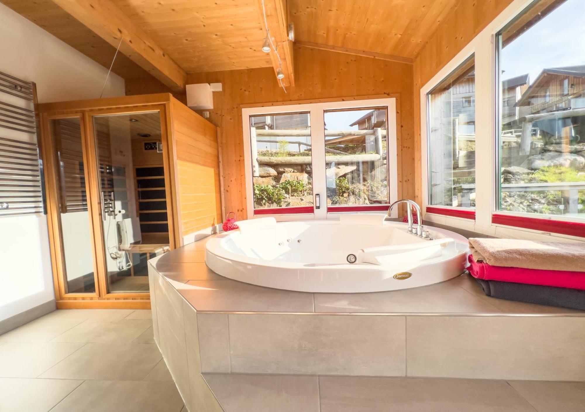 1A Chalet "Wolke" Wandern, Grillen, Wellness Im Traumhaus Wolfsberg Eksteriør bilde