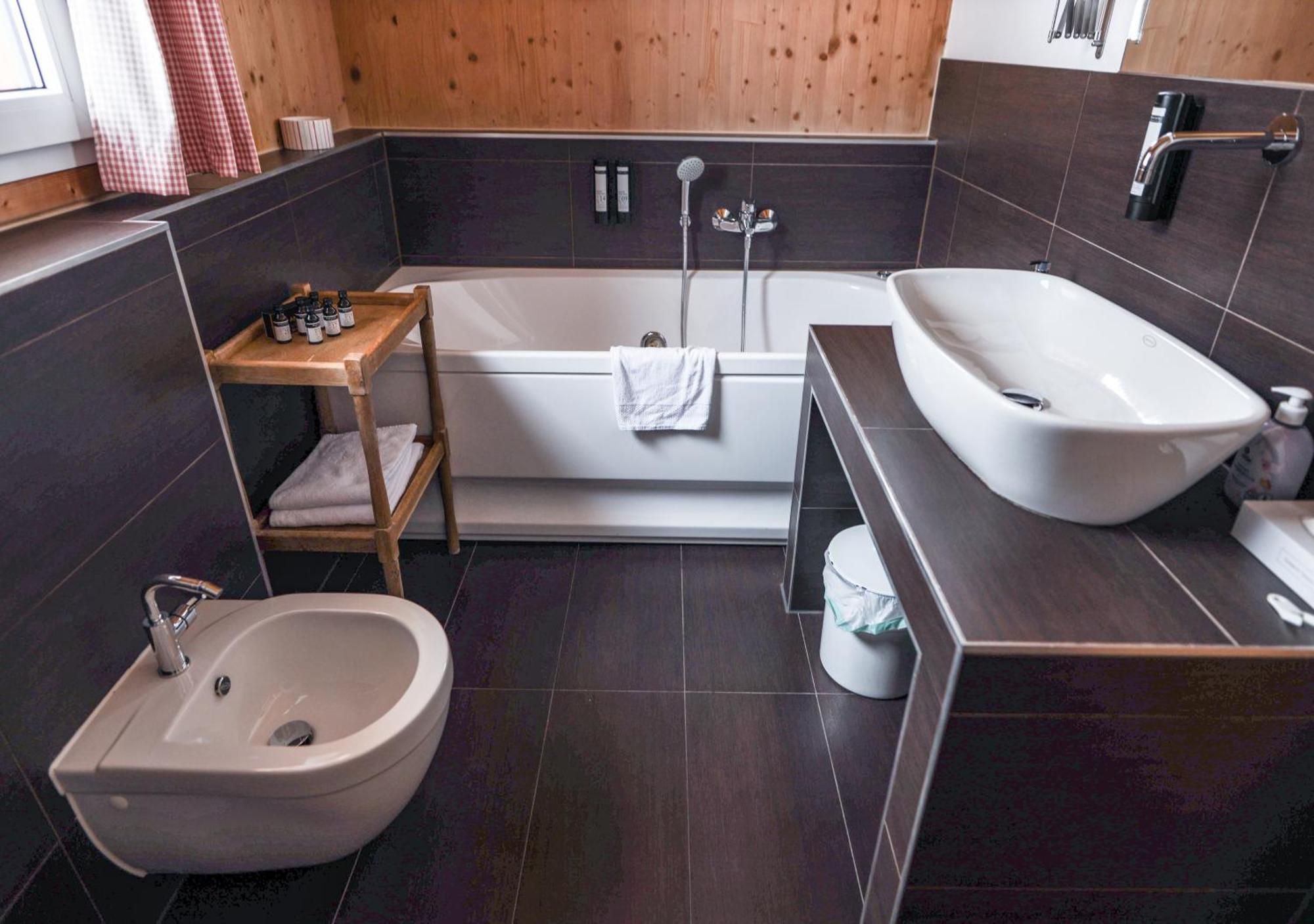 1A Chalet "Wolke" Wandern, Grillen, Wellness Im Traumhaus Wolfsberg Eksteriør bilde
